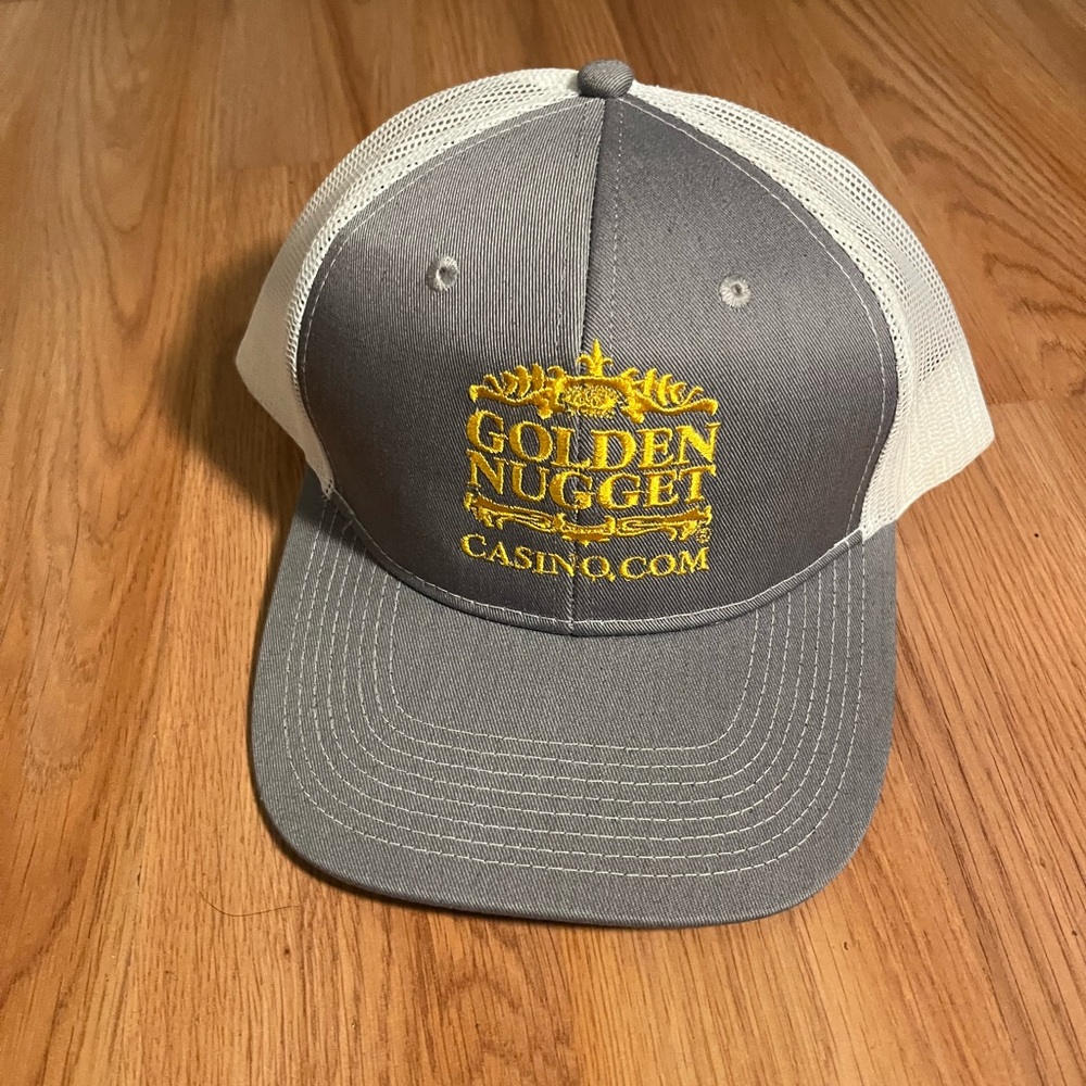 NEW Golden Nugget White Grey & Gold Color Adjustable Hat Baseball Cap! Mesh Back